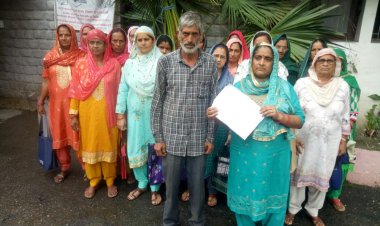 हमीरपुर जिला के मझोट गांव की बेटी बीते सोलह दिनों से ससुराल से लापता मायका पक्ष ने एसपी कार्यालय में बेटी को तलाश करने की गुहार लगाई