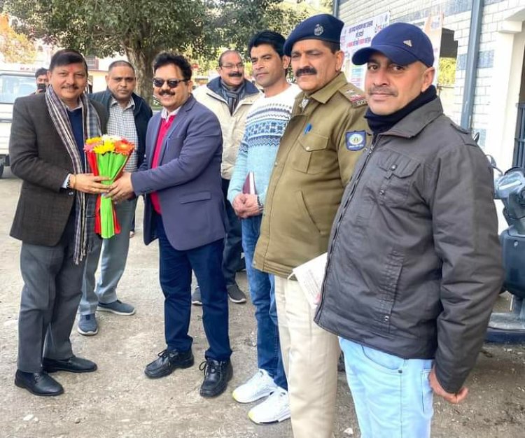 राजेंद्र राणा ने अधिकारियों से की बैठक, लंबित विकास कार्यों में तेजी लाने के लिए निर्देश