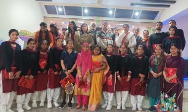 प्रशिक्षु अध्यापकों को दी मासिक धर्म स्वच्छता और बच्चों के सही पोषण की जानकारी