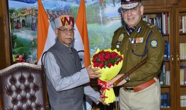 देवभूमि को अपराधमुक्त करेगी पुलिस, राज्यपाल से भेंट के दौरान पुलिस महानिदेशक ने साझा किए विचार