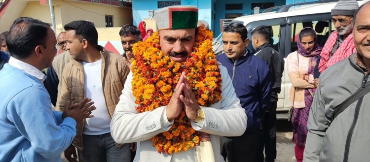 आम लोगों की समस्याओं का समाधान सरकार की सर्वोच्च प्राथमिकता- इंद्र दत्त लखनपाल