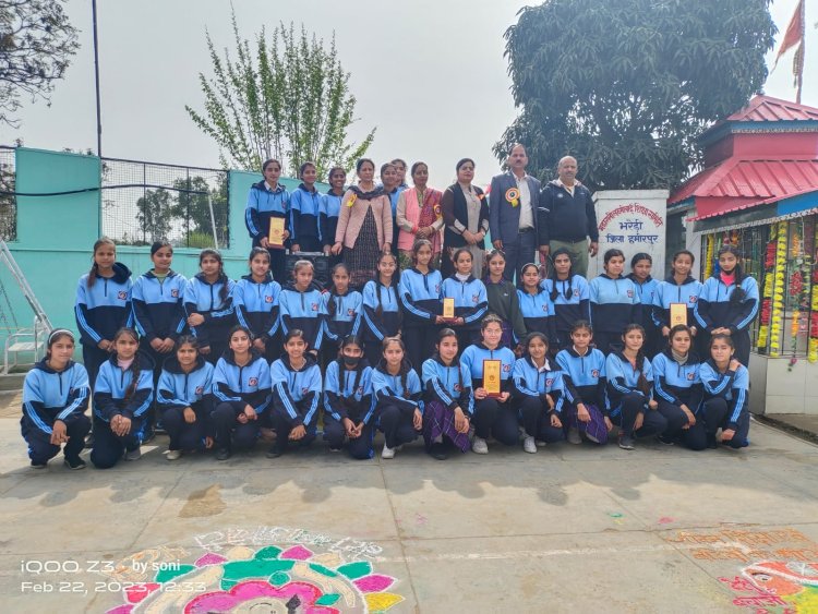 साई विजन स्कूल भरेड़ी में बताया मासिक धर्म स्वच्छता का महत्व