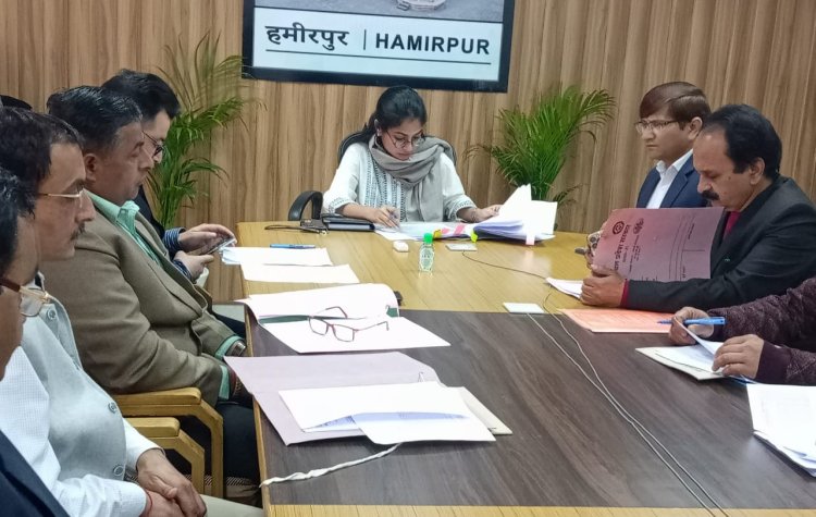 सूखे की स्थिति से निपटने के लिए तैयार रहें सभी विभाग : डीसी