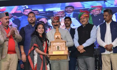 आगामी वित्त वर्ष में प्रदेश में 18 राजीव गांधी डे-बोर्डिंग स्कूल निर्मित होंगे: मुख्यमंत्री