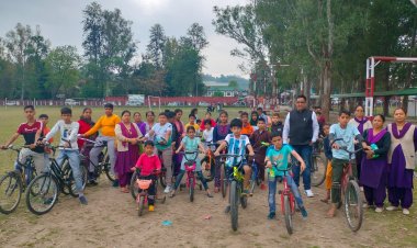 प्रभात फेरियों और साइकिल रैलियों से दिया पोषण ज्ञान से विश्व कल्याण का संदेश; घर-घर दस्तक देकर मोटे अनाज के प्रयोग का किया आह्वान