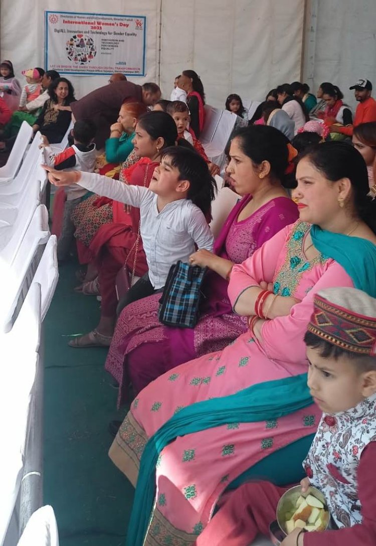 समाज के विकास के लिए लैंगिक समानता अत्यंत महत्वपूर्ण : डॉ. हरीश गज्जू