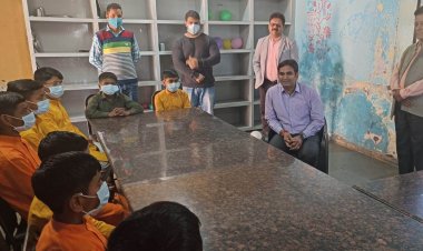 डीसी ने बाल आश्रम सुजानपुर में लिया सुविधाओं का जायजा, बच्चों से किया संवाद
