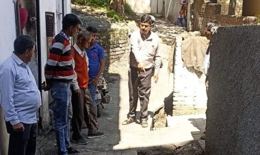 गर्मियां शुरू होने से पहले ही नगर परिषद के अध्यक्ष ने ठेकेदारों को दिए निर्देश गंदगी डालने बाले लोगों पर नगर परिषद डालेगी जुर्माना