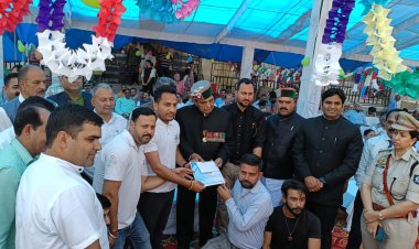 युवा कला मंडल भयाड़ को जिला स्तरीय उत्कृष्ठ यूथ क्लब अवार्ड 21 हजार रूपये पुरस्कार राशि से नवाजा