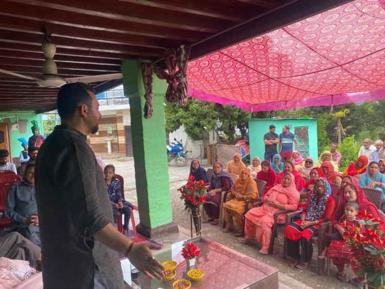 विधायक आशीष शर्मा ने अपने 'विधायक आपके द्वार' कार्यक्रम के तहत ग्राम पंचायत ब्राहलड़ी में की शिरकत ।