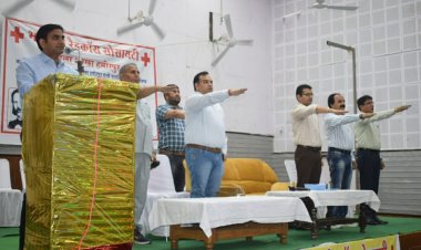 नशे की रोकथाम के लिए सबको एकजुट होकर आगे आना होगा : उपायुक्त