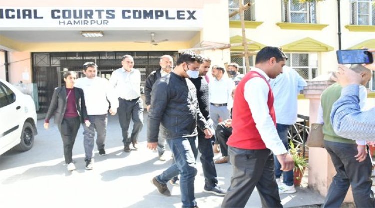 पूर्व सचिव जितेंद्र कंवर को न्यायालय ने सशर्त जमानत पर किया रिहा