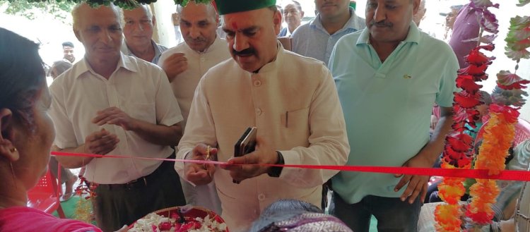 सडक़ों, पेयजल स्कीमों के रखरखाव पर विशेष ध्यान दें अधिकारी : इंद्र दत्त लखनपाल