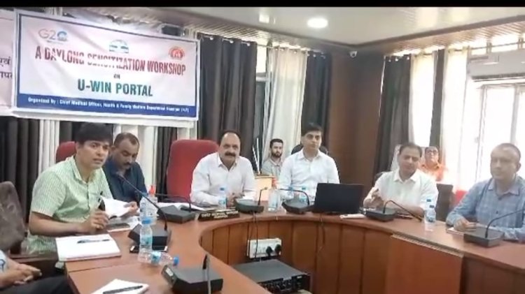 बरसात के मौसम में पनपने बाली बिमारियों के प्रति लोगो को जागरूक करें सभी खंड चिकत्साधिकारी: सीएमओ