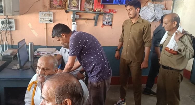 एचआरटीसी परिचालक से मारपीट करने वाले ने मांगी माफी