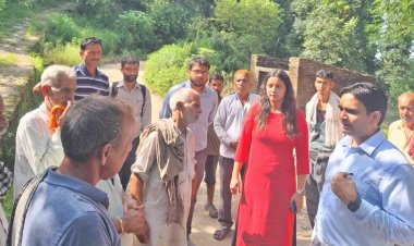 डीसी ने राहत शिविर में जाकर पूछा प्रभावित परिवारों का हाल