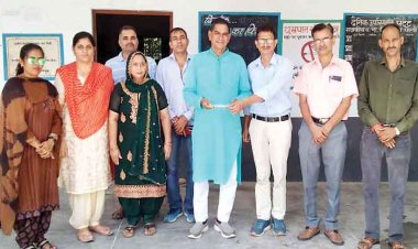 पैरवी स्कूल को मिला 31000 का दान, होगा तीन कमरों का निर्माण