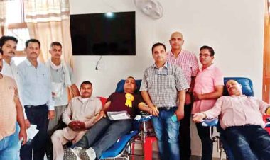 शहीद के नाम महादान करने उमड़े नौजवान