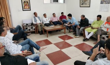 लोकसभा चुनाव तक कमर कस लें भाजपा पदाधिकारी व कार्यकर्ता  : देशराज शर्मा