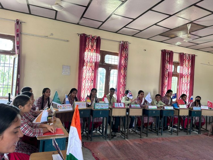 राजकीय वरिष्ठ माध्यमिक पाठशाला नाल्टी में युवा मंथन मॉडल G20 सम्मेलन का किया आयोजित