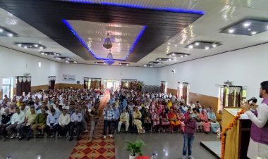 अनुराग सिंह ठाकुर ने खंड स्तरीय अमृत कलश यात्राओं में लिया भाग