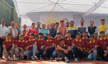 सरकार और प्रशासन नशों से जुड़े मामलों में करें सख्त करवाई: धूमल