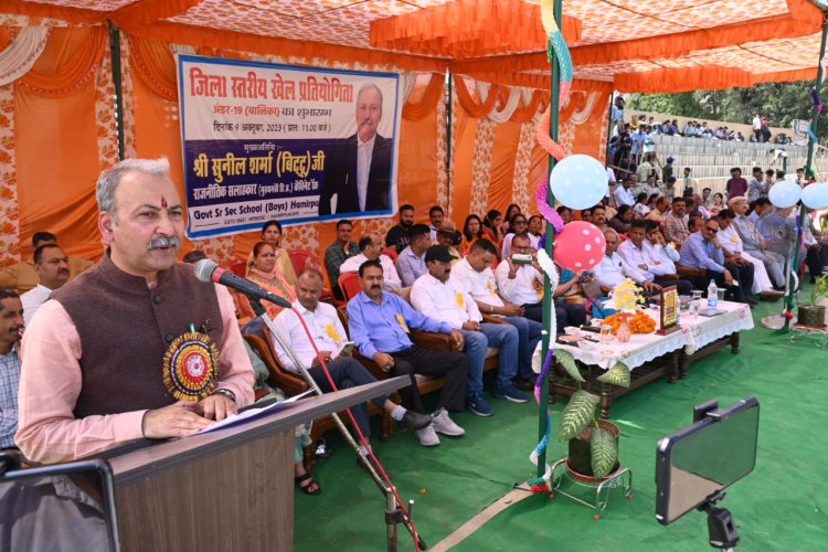 आधुनिक सुविधाओं से युक्त होंगे सभी शिक्षण संस्थान: सुनील शर्मा बिट्टू