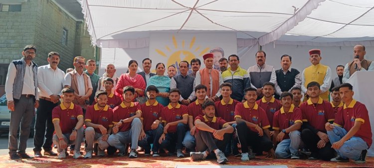 सरकार और प्रशासन नशों से जुड़े मामलों में करें सख्त करवाई: धूमल