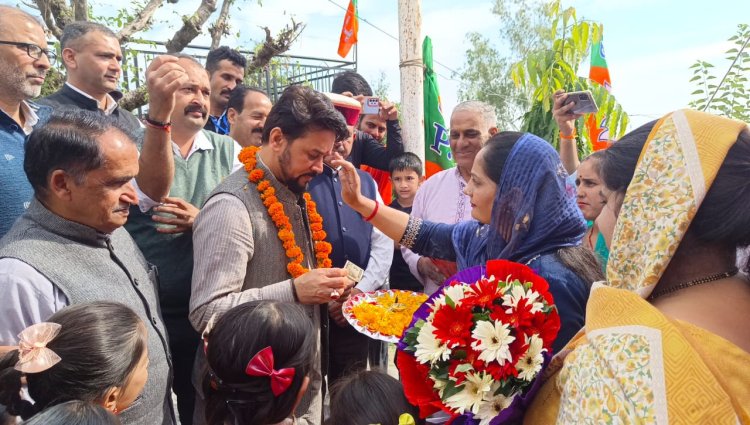 मोदी सरकार के नौ वर्षों के कार्यकाल में हर वर्ग हर क्षेत्र में हम हर तरह आगे बढ़े हैं : अनुराग ठाकुर