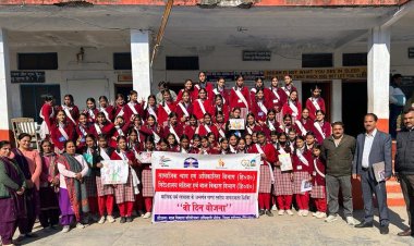 ताल स्कूल में दी मासिक धर्म स्वच्छता और अनीमिया की जानकारी