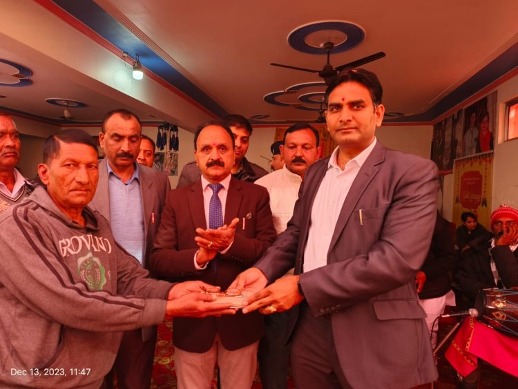 बटराण में आयोजित बहु विशेषज्ञ स्वास्थ्य मेले में 608 लोगों का चैकअप