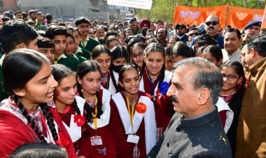 मुख्यमंत्री ने गगरेट विधानसभा क्षेत्र में 33 करोड़ रुपये की विकासात्मक परियोजनाओं के शिलान्यास किए