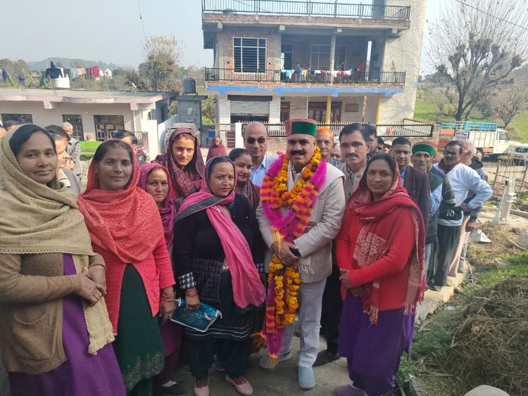 इंद्र दत्त लखनपाल ने दैण और सौर में सुनीं जनसमस्याएं