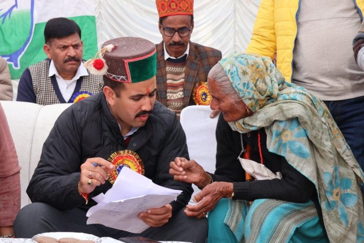 विक्रमादित्य की दो टूक : भगवान राम में आस्था के कारण जाएंगे आयोध्या, धर्म को राजनीति से जोड़ना गलत, राजनीति से ऊपर है धर्म में आस्था