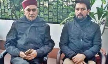 पूर्व मुख्यमंत्री प्रो धूमल और केंद्रीय मंत्री अनुराग ठाकुर ने उपमुख्यमंत्री मुकेश  अग्निहोत्री की धर्मपत्नी के निधन पर शोक प्रकट किया