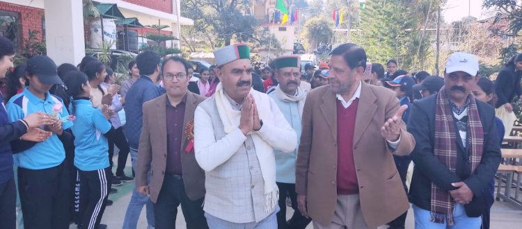 विधायक इंद्र दत्त लखनपाल ने किया क्रिकेट प्रतियोगिता का शुभारंभ