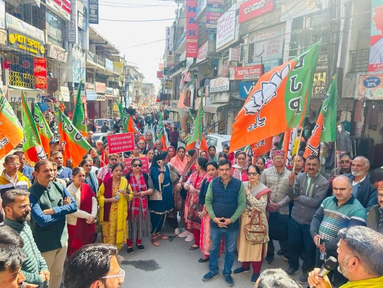 जैसे कांग्रेस की सारी गारंटियां फेल वैसे ही कांग्रेस सरकार 14 महीनों में फेल : नवीन शर्मा