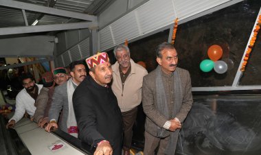 मुख्यमंत्री ने शिमला के जाखू स्थित हनुमान मंदिर में चार एस्कलेटर्स का किया शुभारम्भ