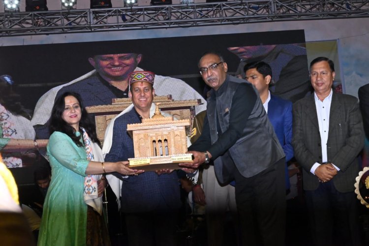 अतिरिक्त मुख्य सचिव ओंकार शर्मा ने किया पहली सांस्कृतिक संध्या का शुभारंभ