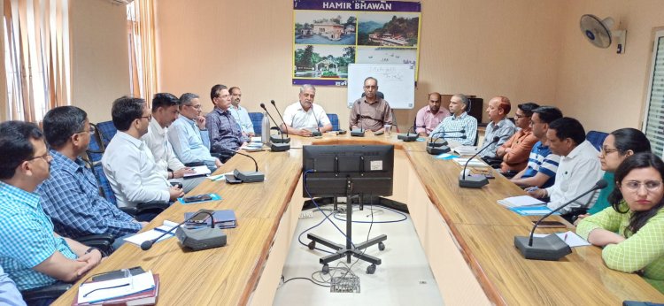 पोलिंग पार्टियों को पूरी तरह प्रशिक्षित करें मास्टर ट्रेनर्स: अमरजीत सिंह