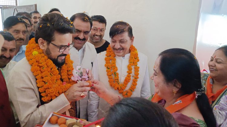 सुजानपुर में खुला भाजपा का मंडल कार्यालय, केंद्रीय मंत्री अनुराग ठाकुर ने किया शुभारंभ