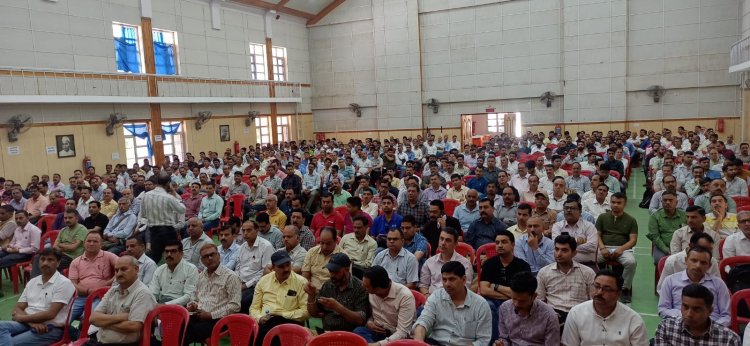 मतदान प्रक्रिया और ईवीएम-वीवीपैट की कार्यप्रणाली को गहराई से समझें: मनीष सोनी