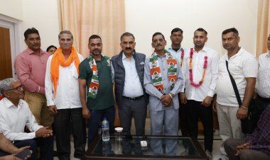 झूठ व डर के सहारे सत्ता पाना चाह रहे जयराम : मुख्यमंत्री