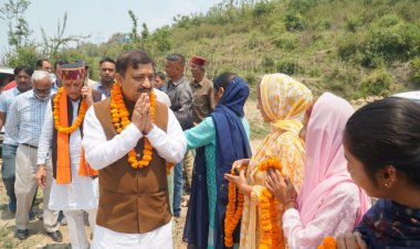 प्रधानमंत्री मोदी के नेतृत्व में हुई नए भारत की संरचना : सुरेश कश्यप