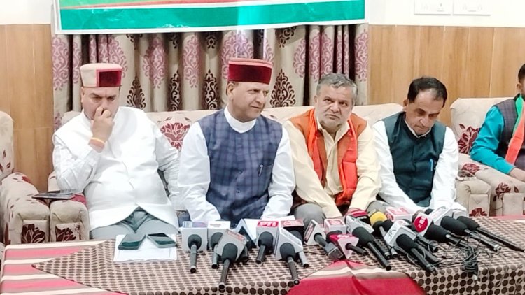 1500 के फॉर्म की रद्दी उठाने का ठेका कौन से कबाड़ी को देने जा रहे मुख्यमंत्री? : राजीव बिंदल