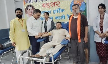 100 प्रतिशत विकलांग व्यक्ति ने 8वीं बार किया रक्तदान