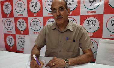 भाजपा प्रवक्ता महेंदर धर्माणी ने प्रतिभा सिंह पर परिवारवाद के मुद्दे पर साधा निशाना