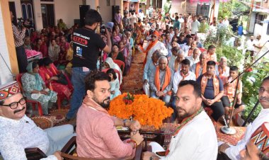 मुख्यमंत्री के अड़ियल और अहंकारी रवैया की वजह से उनकी सरकार के 6 और 3 निर्दलीय उन्हें छोड़ गये: आशीष शर्मा