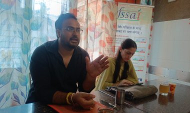 निरीक्षण के दौरान चिकन दुकानों में मिली कई कमियां, जिला खाद्य सुरक्षा विभाग ने कार्यशाला में दुकानदारों को किया जागरूक