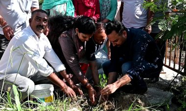 ग्राम पंचायत दडूही मैं हुई विशेष ग्राम सभा मैं बुजुर्गों को किया सम्मानित